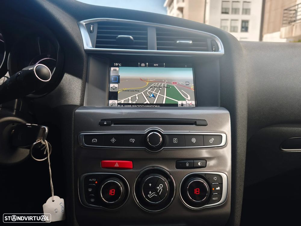 Citroën C4 1.6 BlueHDi Live - 19