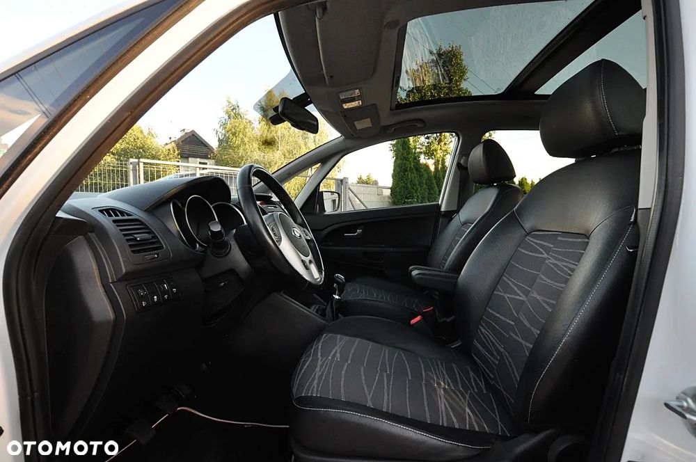 Kia Venga 1.6 CRDi 128 Spirit - 15