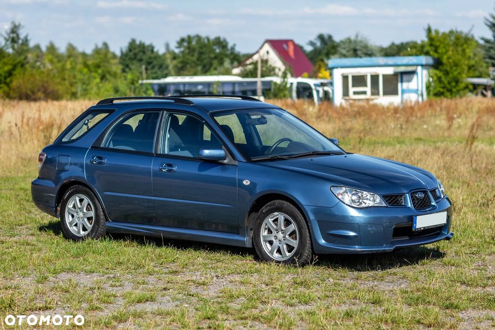 Subaru Impreza 1.5R - 9