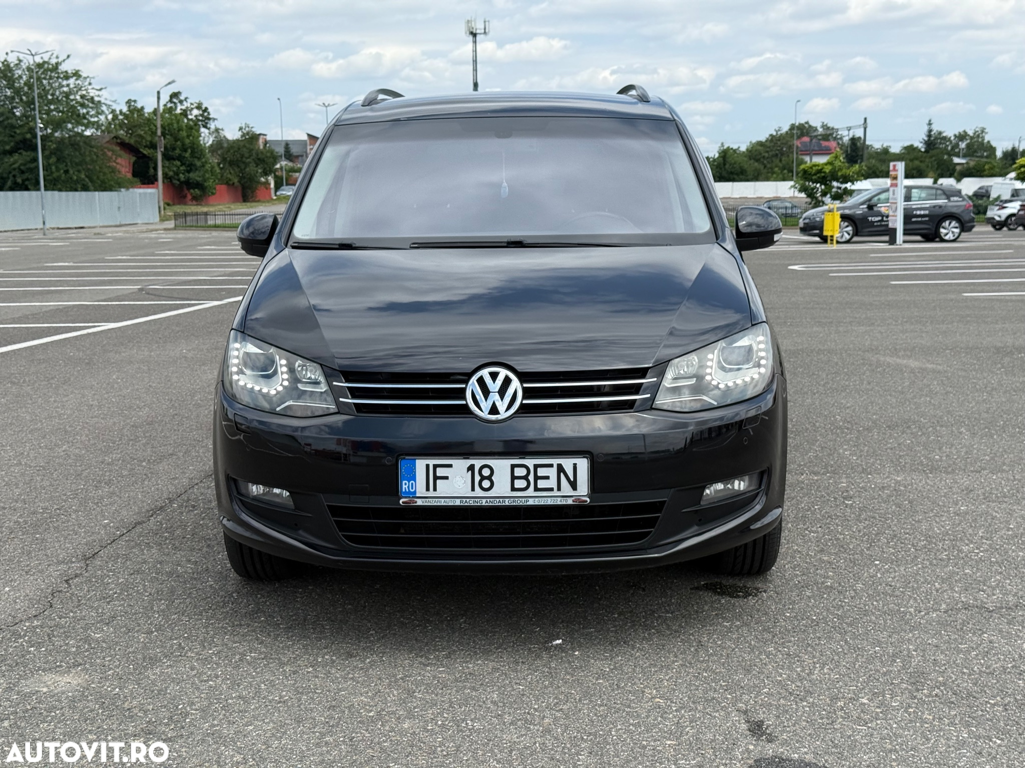 Volkswagen Sharan 2.0 TDI DSG BlueMotion Technology Comfortline - 11
