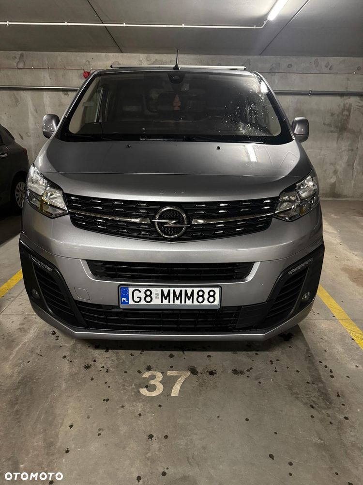 Opel Vivaro - 11