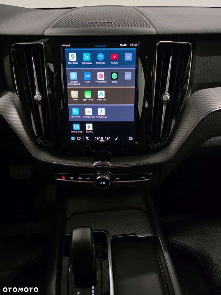 Volvo XC 60 B4 D Geartronic RDesign - 13