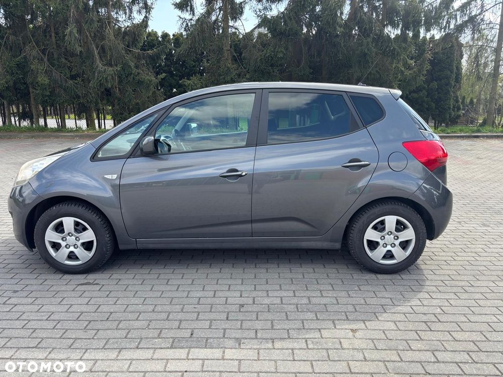 Kia Venga 1.4 L - 5
