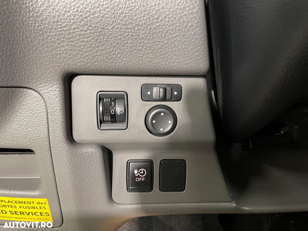 Nissan E-NV200 - 14