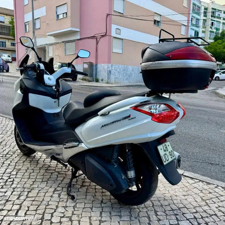 Sym MAXSYM 600 - 9