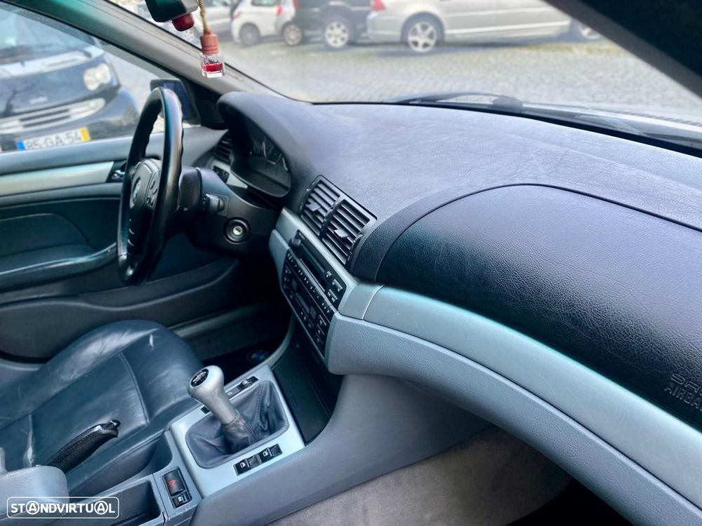 BMW 320 d Touring - 24