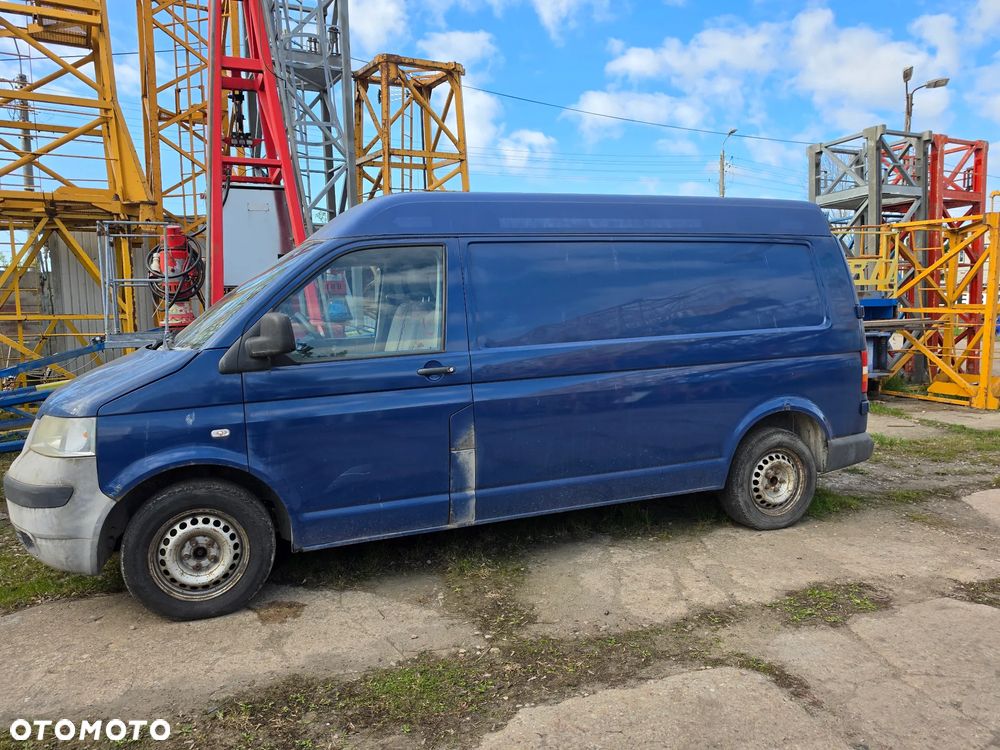 Volkswagen Transporter T5 - 2