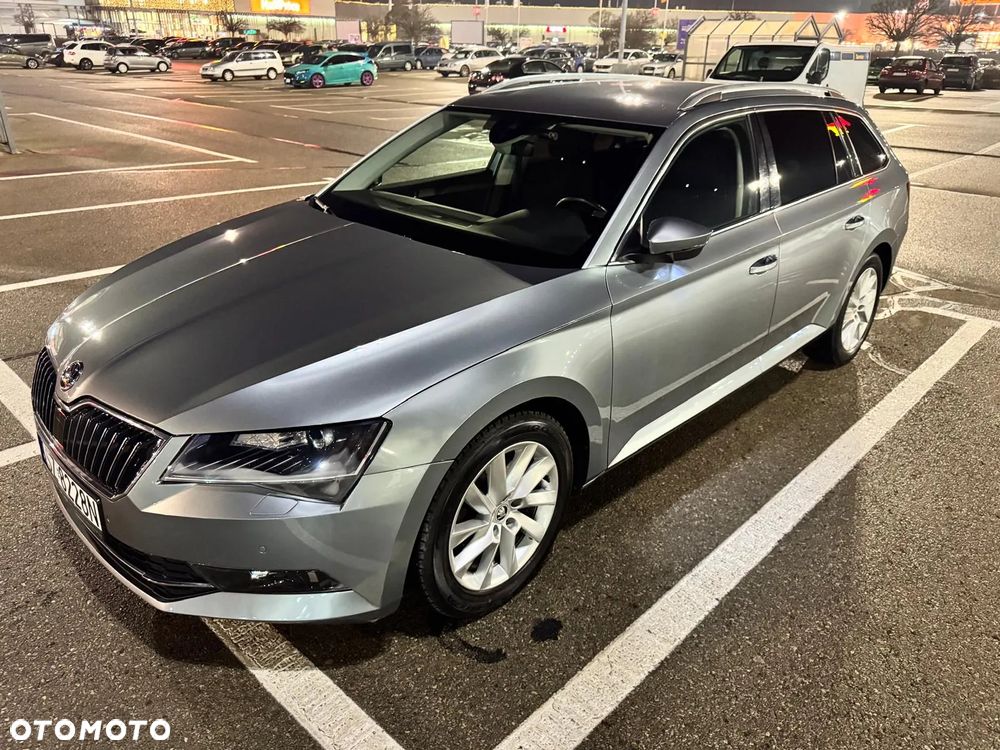 Skoda Superb 2.0 TDI Ambition DSG - 3