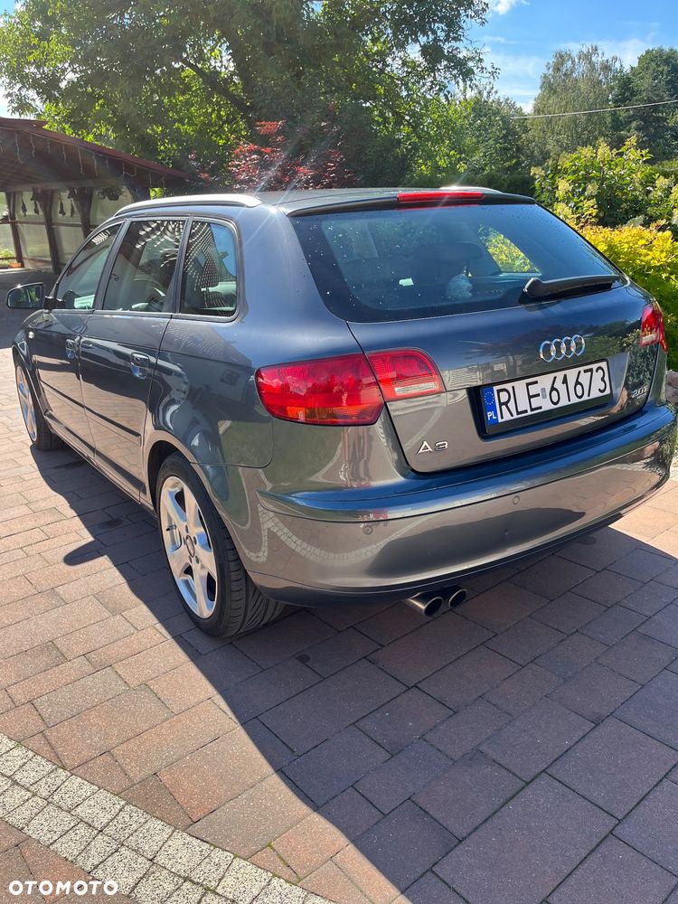 Audi A3 Sportback - 3