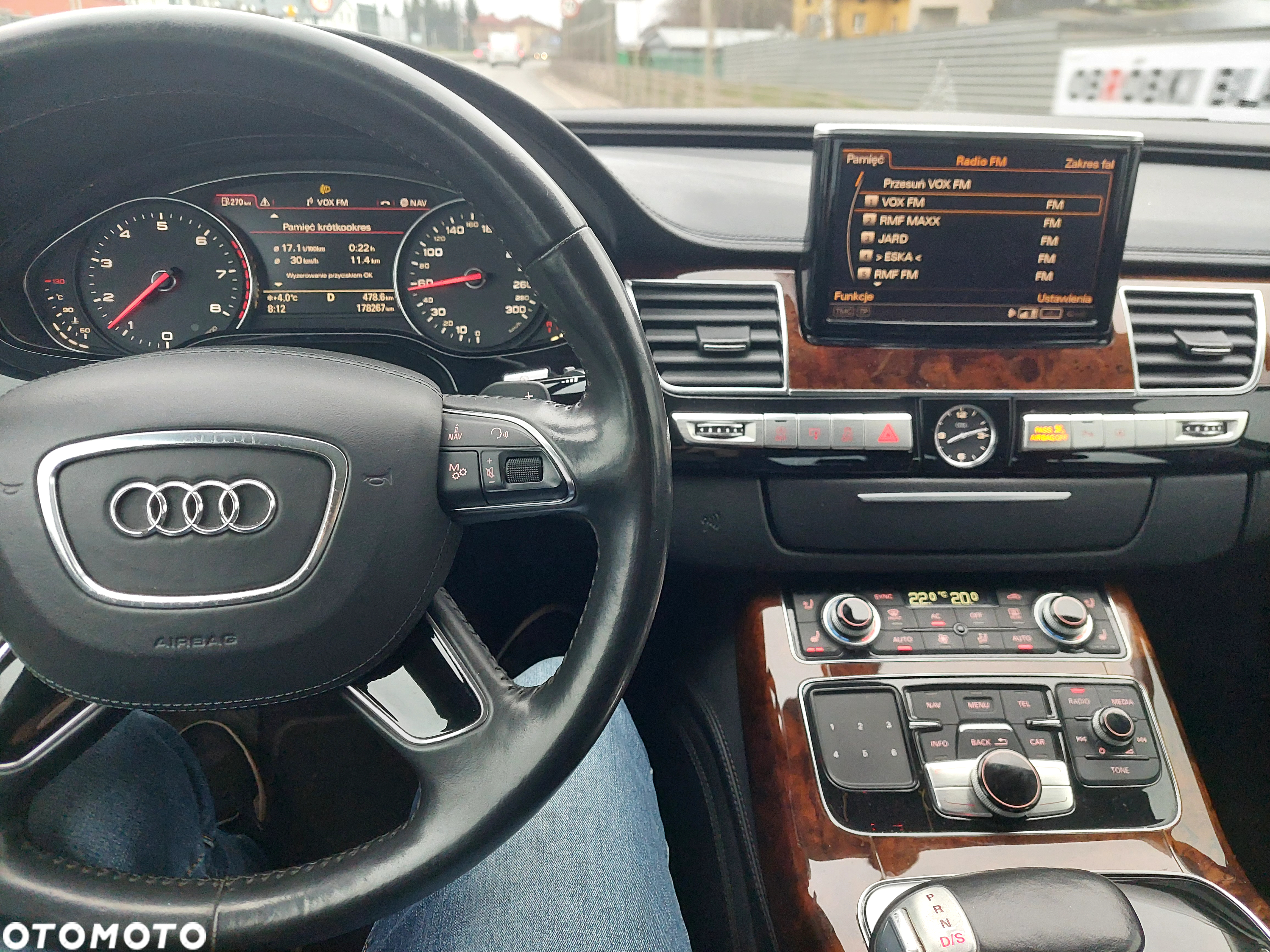 Audi A8 - 14