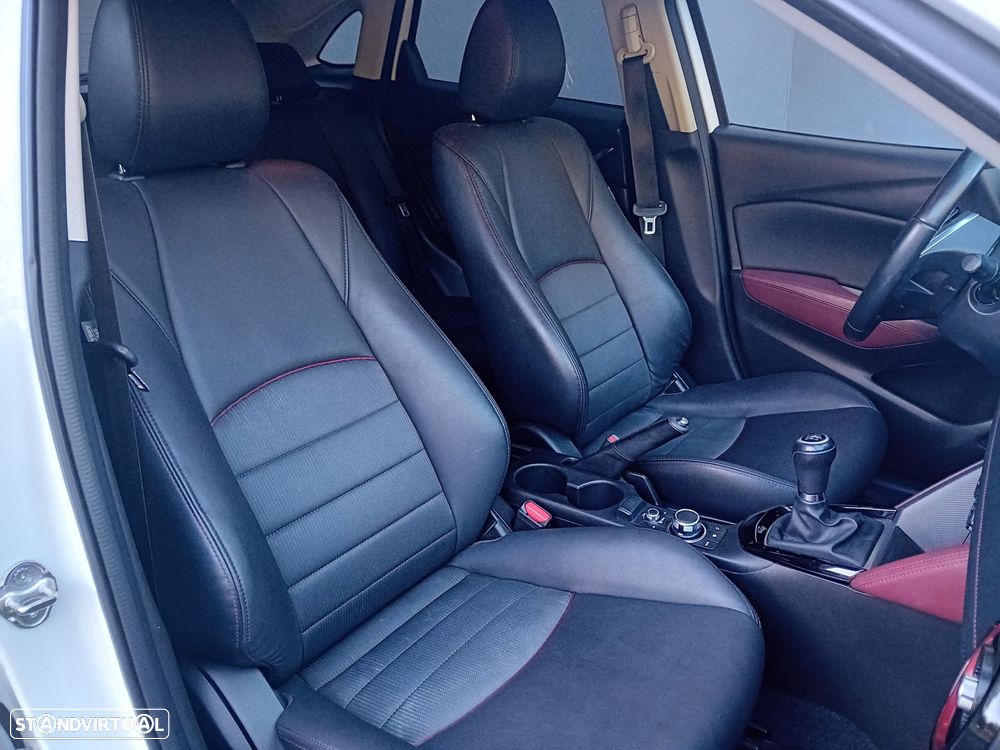 Mazda CX-3 1.5 Sky.Excellence Navi - 9