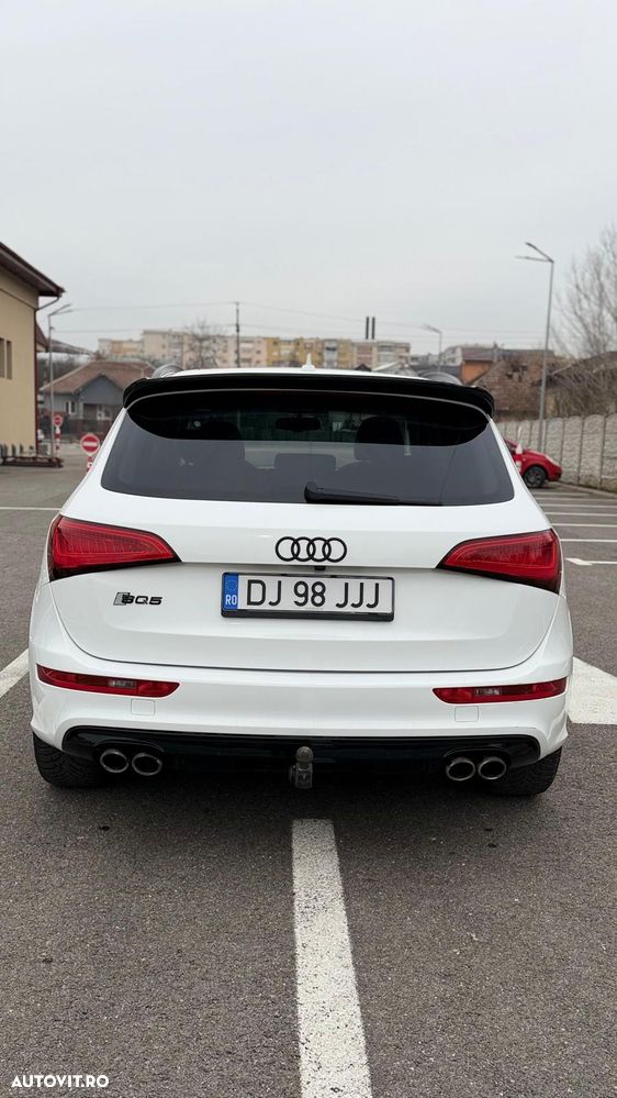 Audi SQ5 - 5