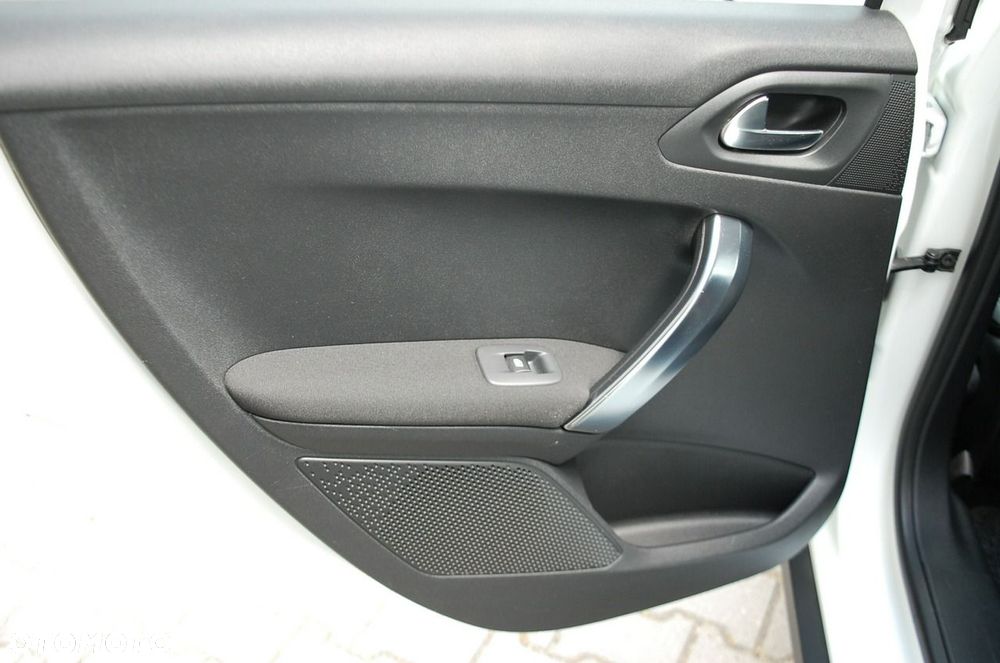 Peugeot 2008 - 30