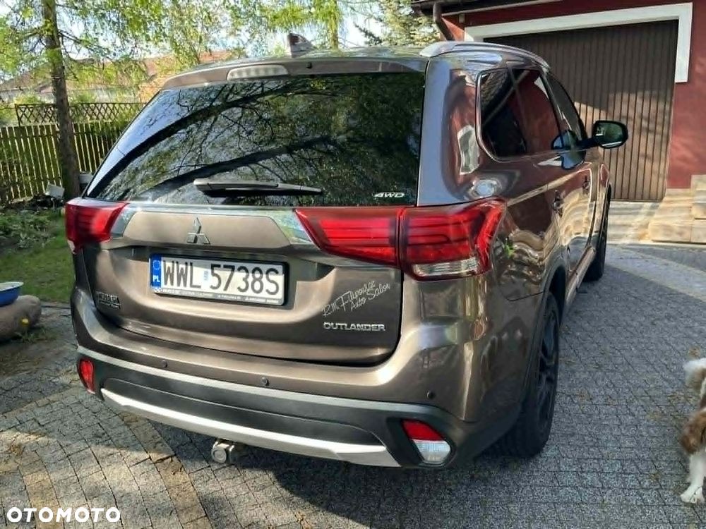 Mitsubishi Outlander 2.0 Intense Comfort 4WD CVT - 13