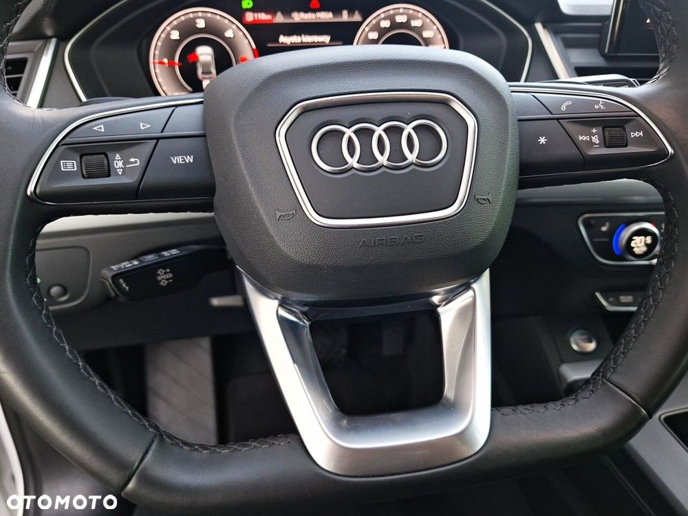 Audi Q5 Sportback - 24