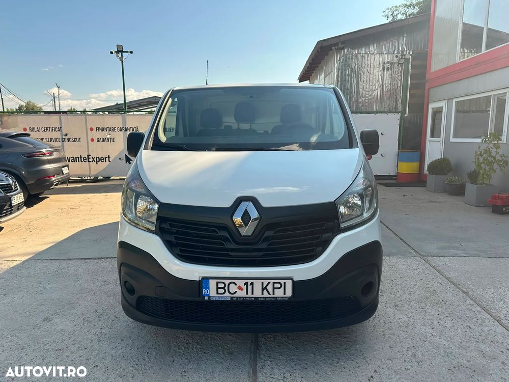 RENAULT Trafic 2018 — imagine 2