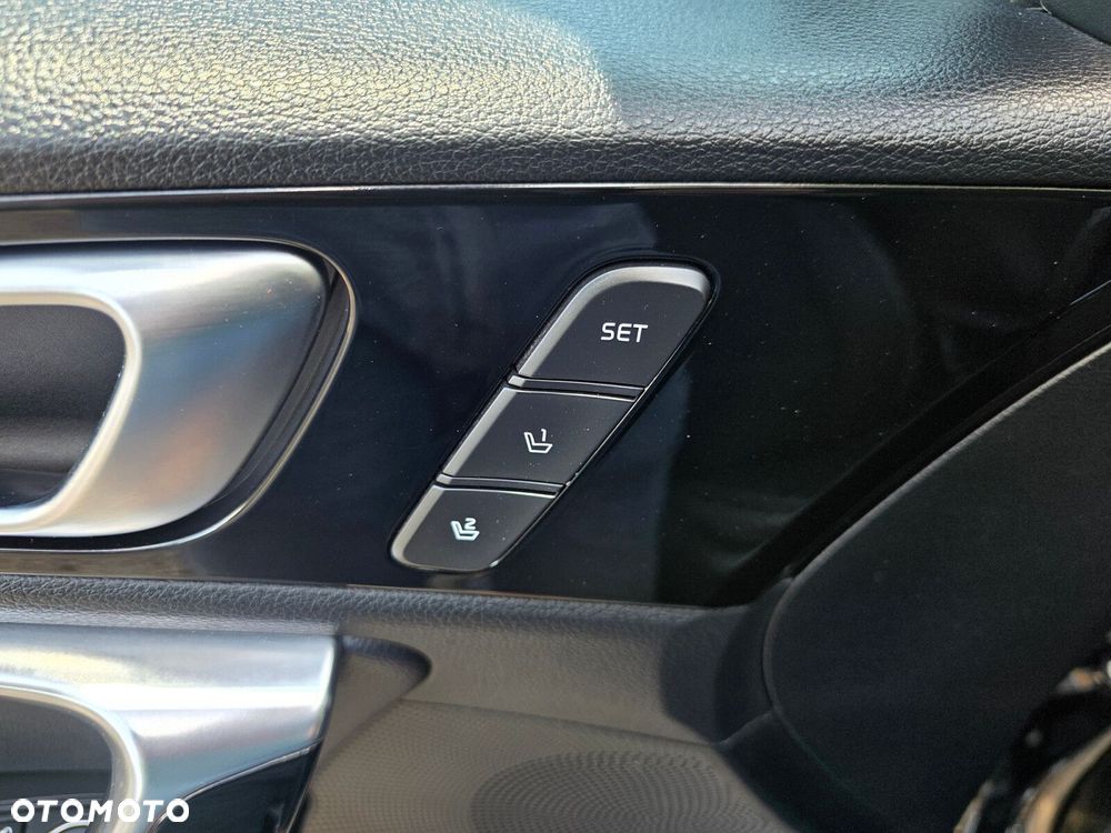 Kia Ceed - 15