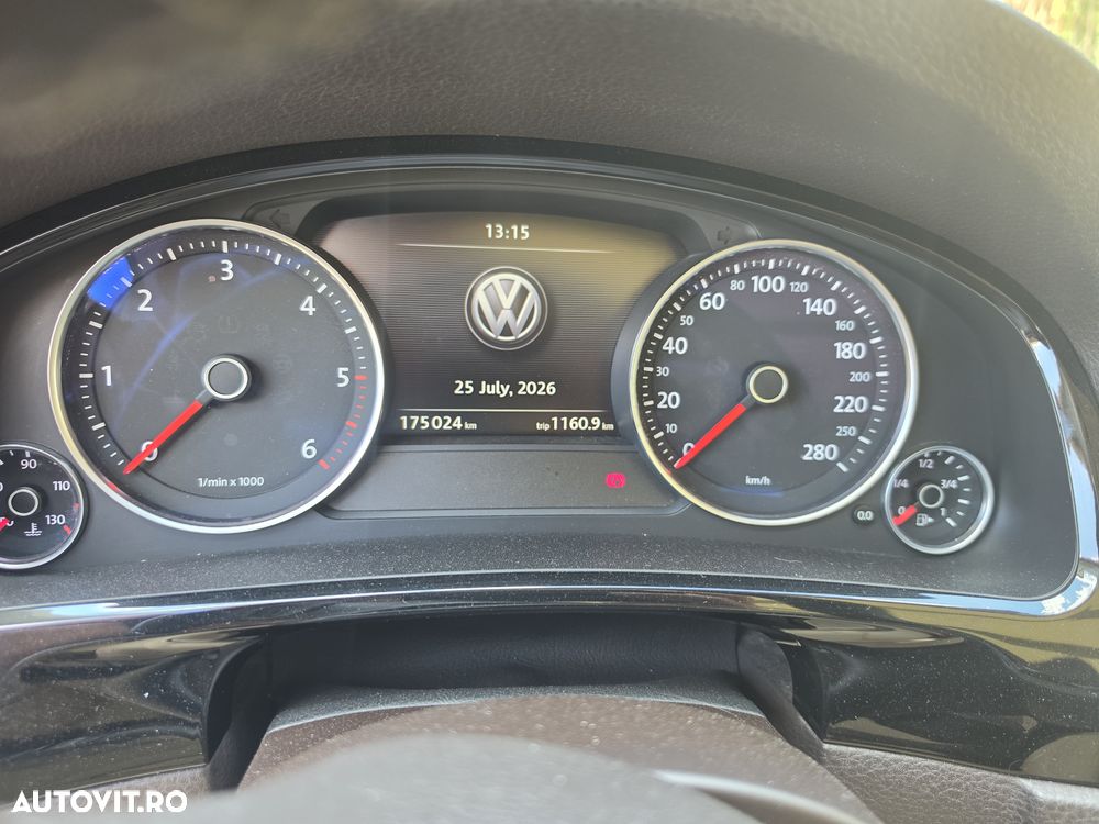 Volkswagen Touareg 3.0 V6 TDI BMT - 7