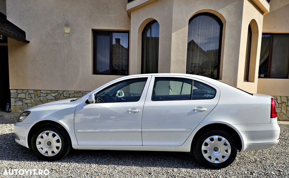 Skoda Octavia 1.9 TDI Ambiente - 9