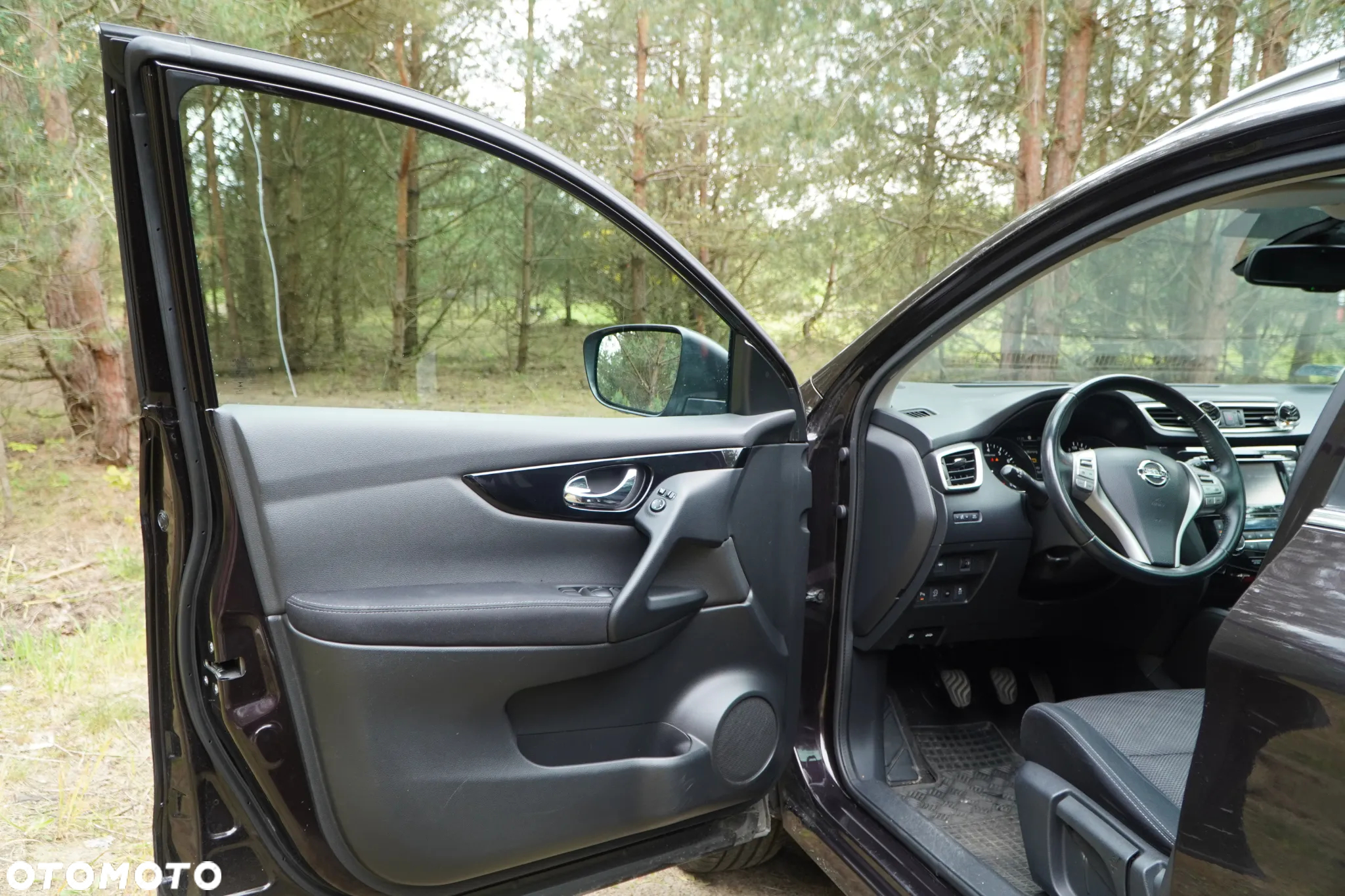 Nissan Qashqai 1.2 DIG-T N-Connecta EU6 - 25