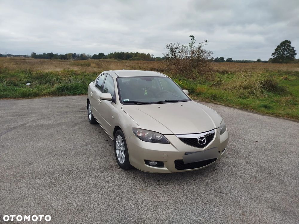 Mazda 3 - 4