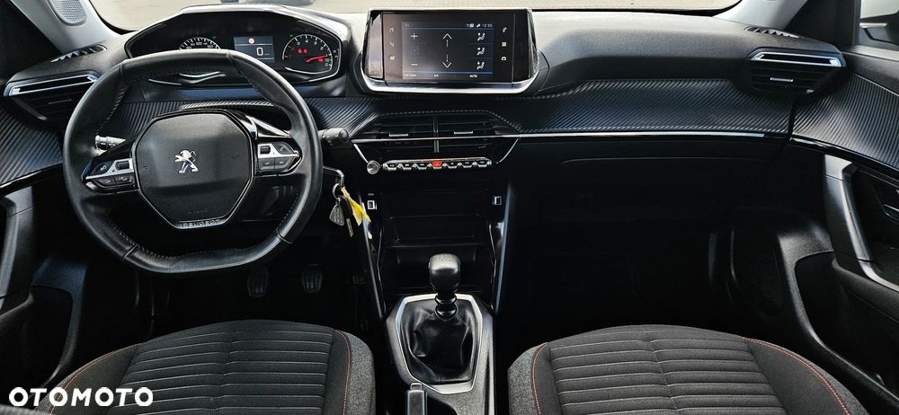 Peugeot 2008 1.2 PureTech Allure Pack S&S - 8