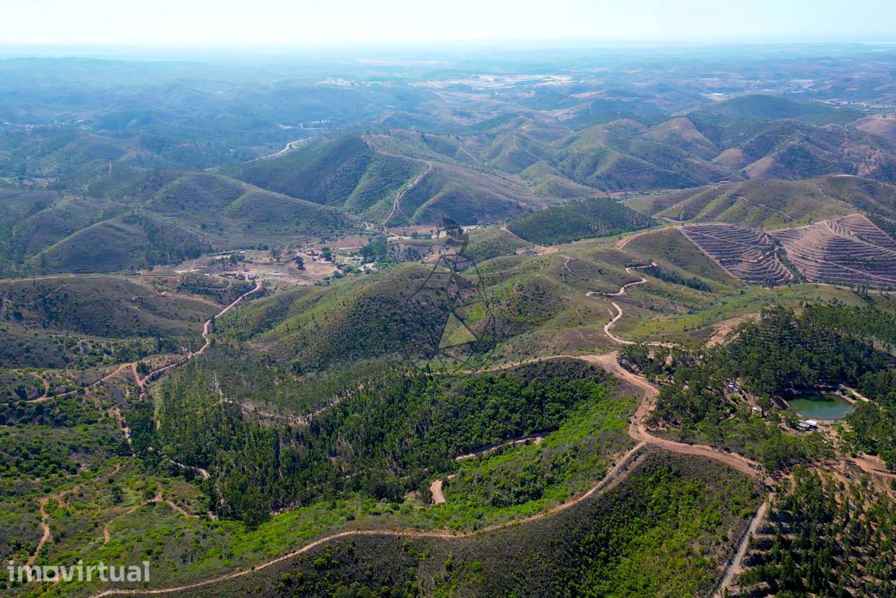 Terreno rustico oportunidade em Marmelete - Grande imagem: 3/17