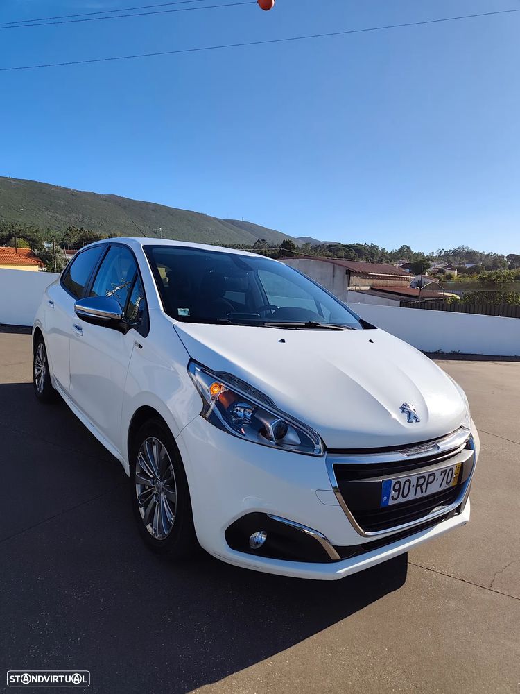 Peugeot 208 1.2 PureTech Style - 41