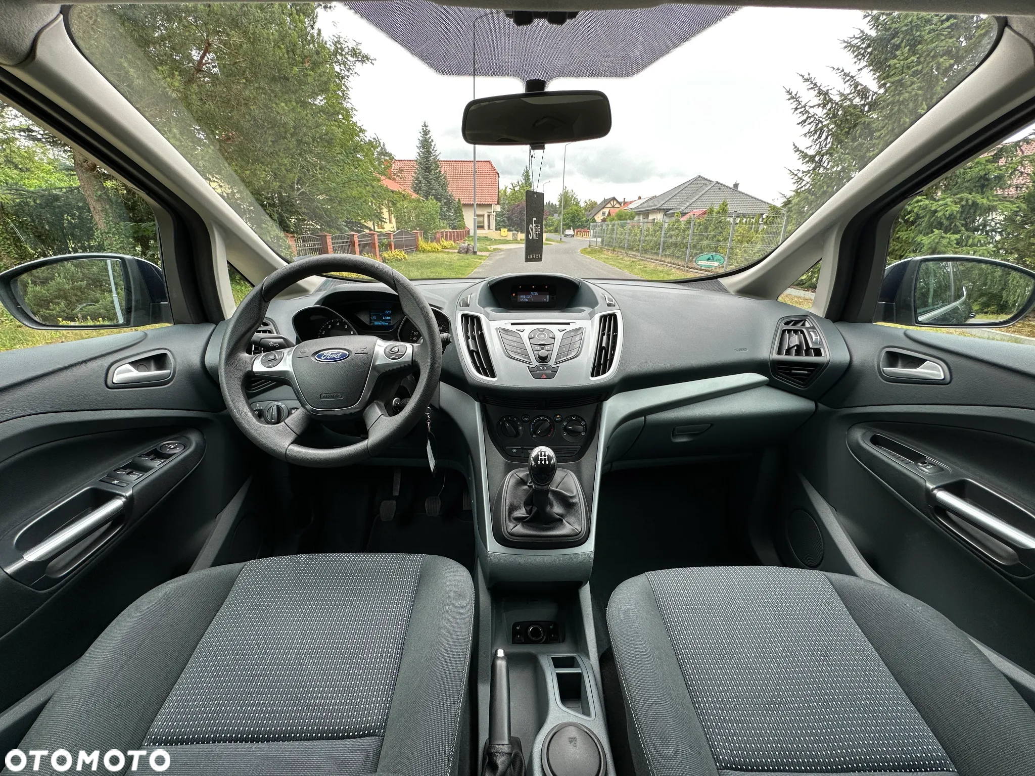 Ford C-MAX 1.6 Ambiente - 27