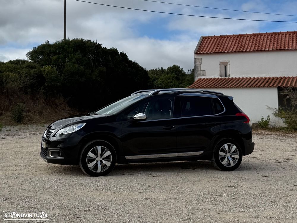 Peugeot 2008 1.2 PureTech Allure - 7