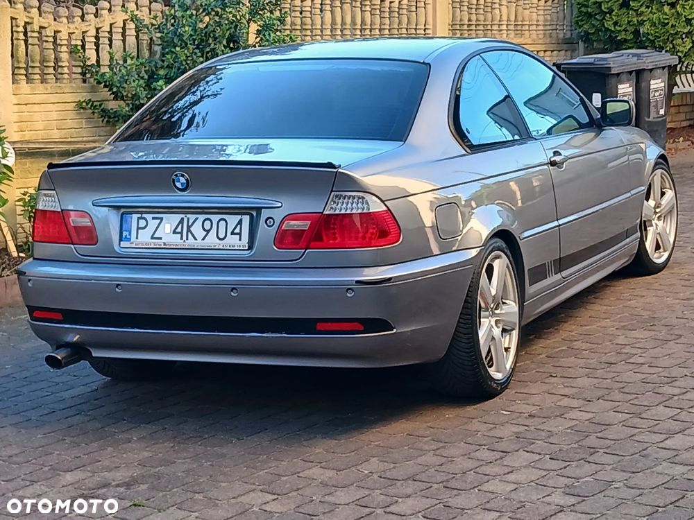 BMW Seria 3 318Ci - 11