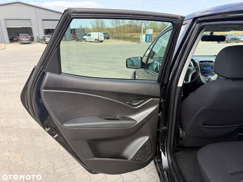 Hyundai ix20 1.4 Fifa World Cup Edition - 16