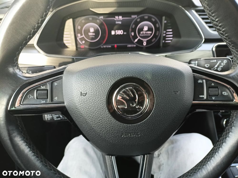 Skoda Superb 2.0 TDI Style - 33