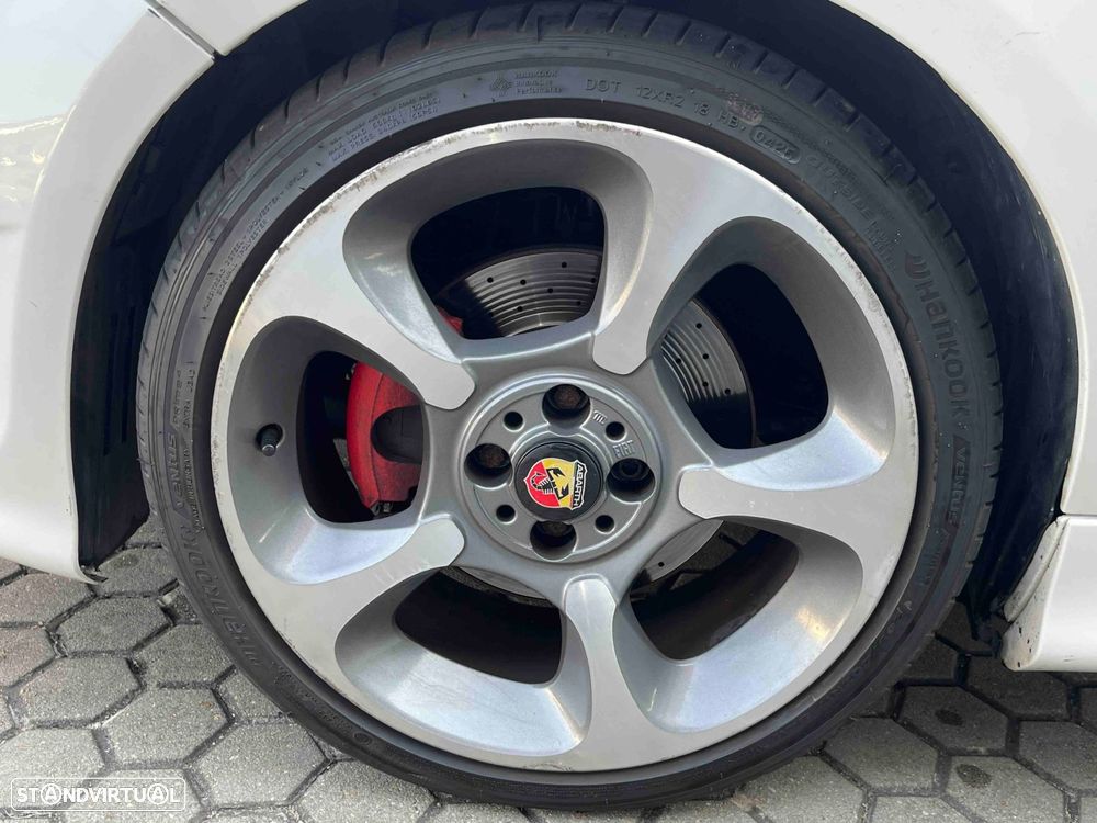 Abarth 500C 1.4 T-Jet - 11