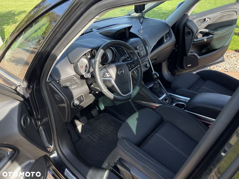 Opel Zafira - 5