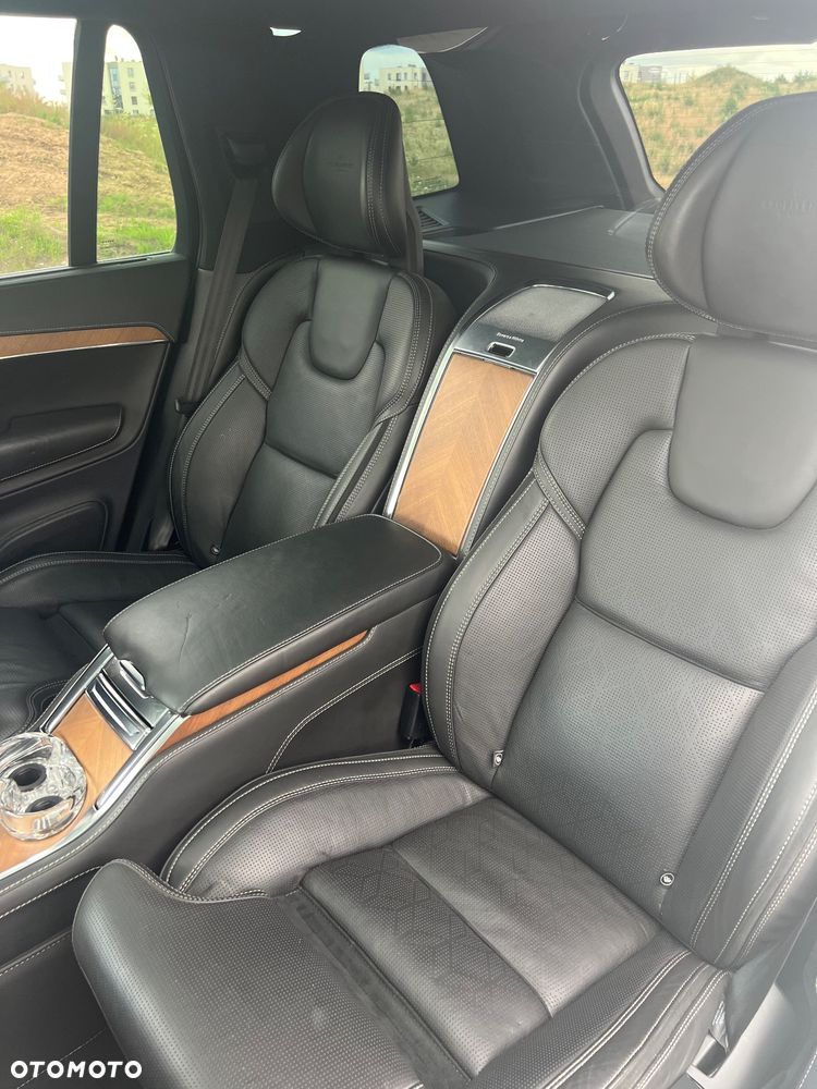 Volvo XC 90 T8 AWD Plug-In Hybrid Excellence - 24