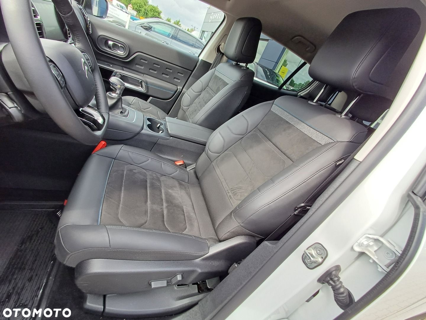 Citroën C5 Aircross 1.2 PureTech Plus - 11