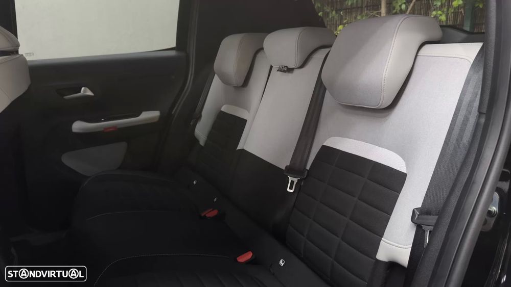 Citroën e-C3 44 kWh Autonomia Conforto Max - 17