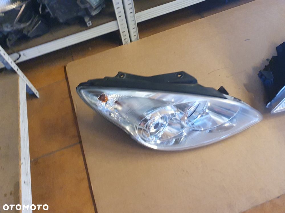 REFLEKTOR L/P HYUNDAI I30 EUROPA - 3