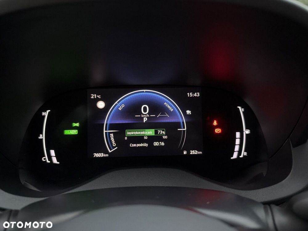 Toyota Yaris Hybrid 1.5 Style - 16