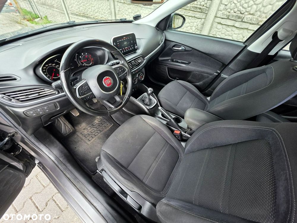 Fiat Tipo 1.6 MultiJet Mirror - 12