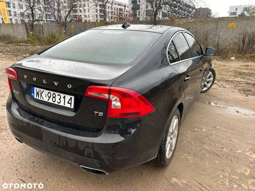 Volvo S60 - 9