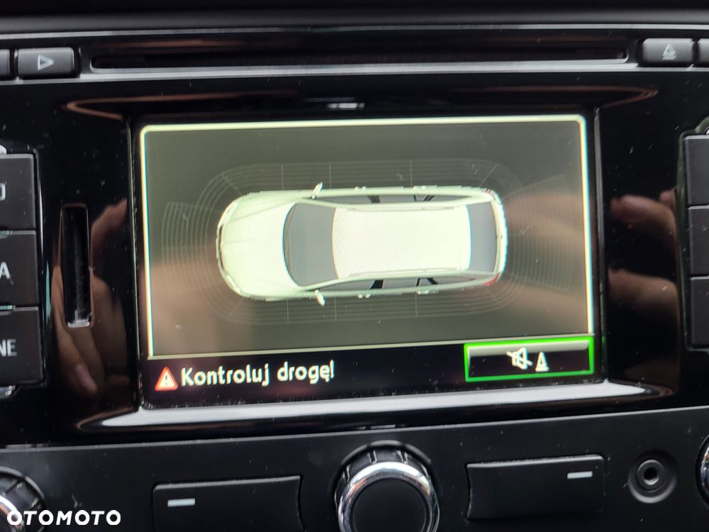 Skoda Superb 2.0 TDI Ambition DSG - 13