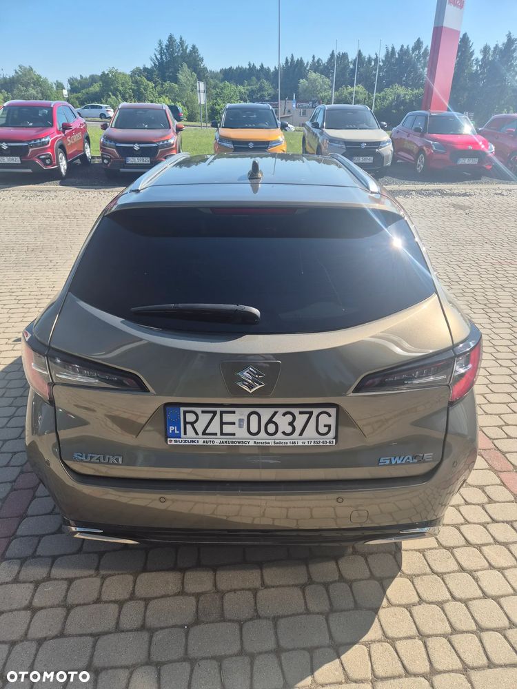 Suzuki Swace 1.8 Hybrid Elegance CVT - 3