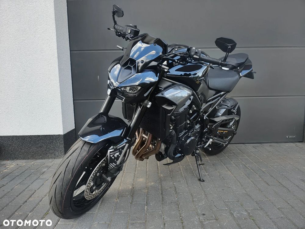 Kawasaki Z 900 - 3