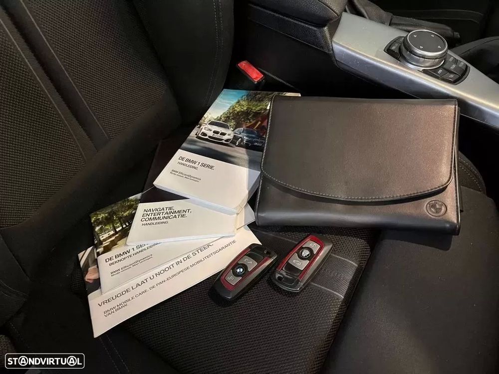 BMW 116 d Line Sport — fotografia 35