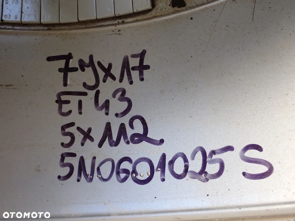 KOŁA FELGI ALUMINIOWE VW 7JX17 ET 43 5X112 5N0601025 S Z OPONAMI ZIMA 235/55/17 - 15