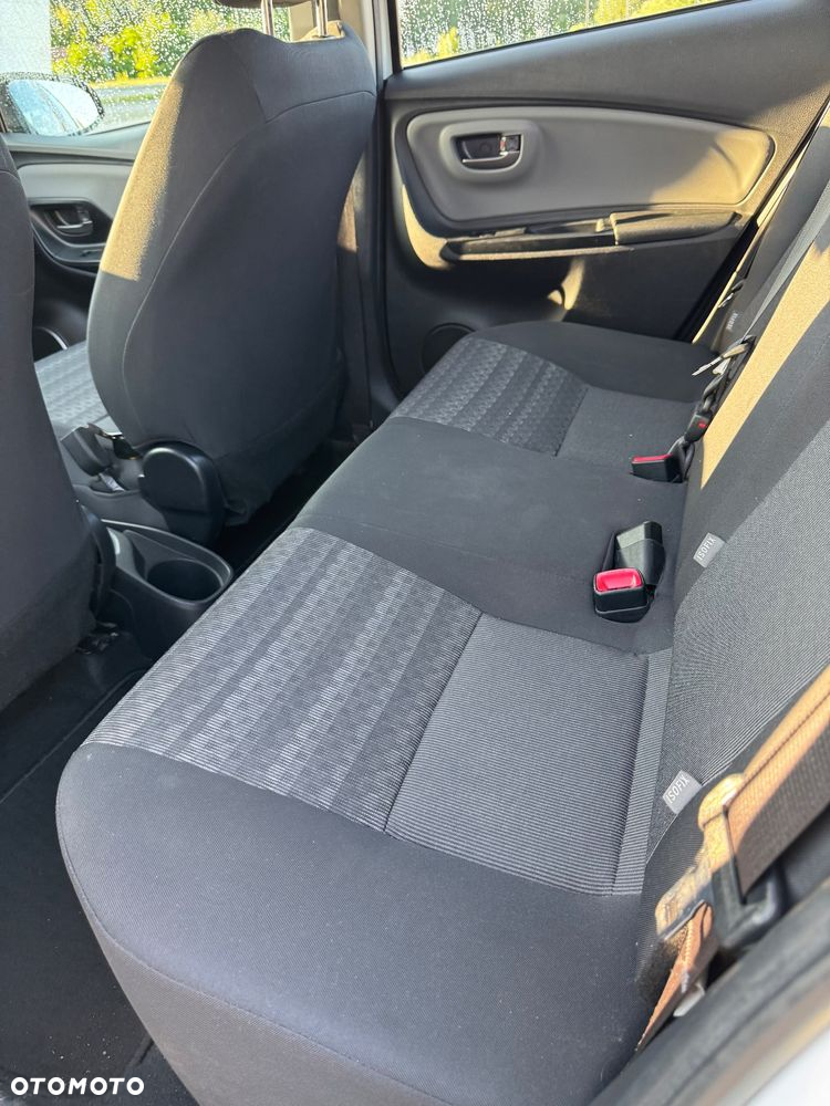 Toyota Yaris - 7