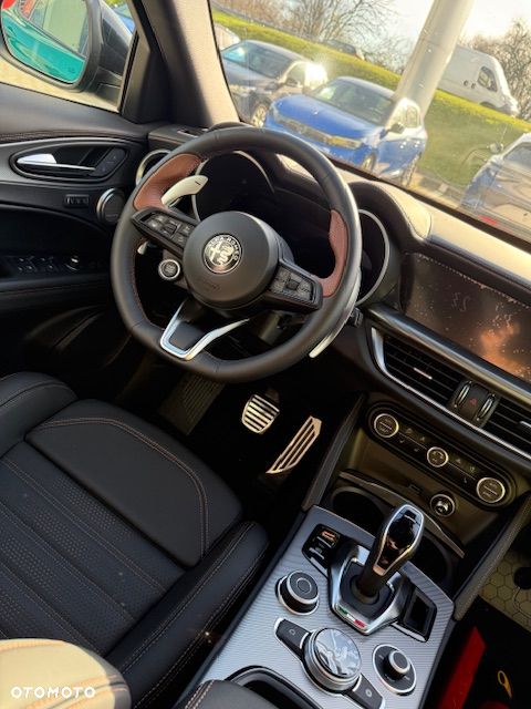 Alfa Romeo Stelvio 2.0 Turbo Intensa Q4 - 10