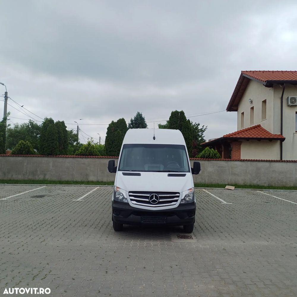 Mercedes-Benz Sprinter - 17